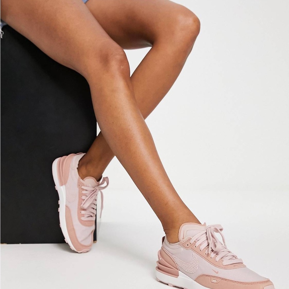 (WMNS) Nike Waffle One DM7604-600
